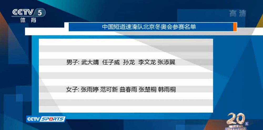 不知道为什么，我觉得这双眸子让她性感逼人。